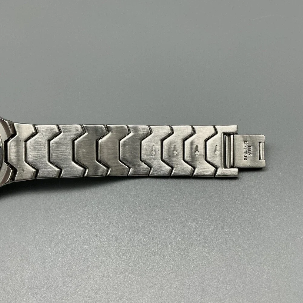 Bulova see photos